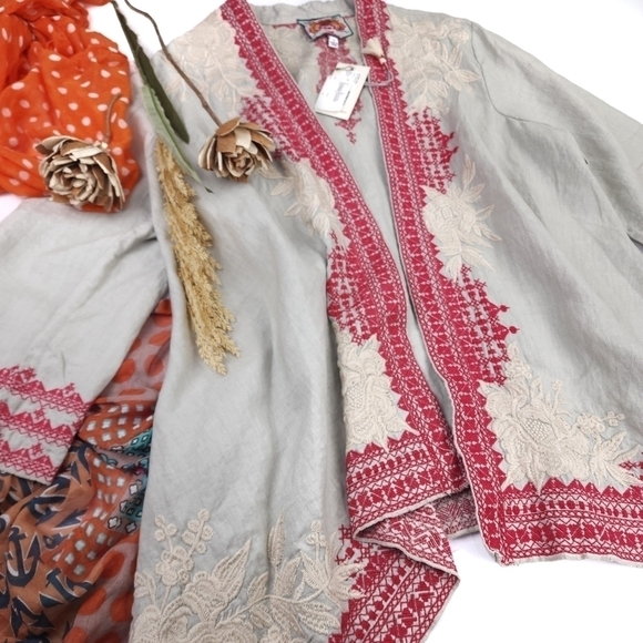 New Johnny Was Camille Draped Embroidered Grey Red Cardigan Sz L - Picture 3 of 16